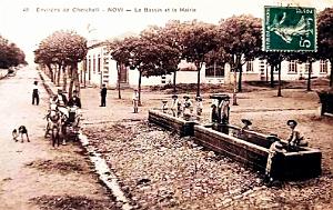 NOVI - LE BASSIN ET LA MAIRIE